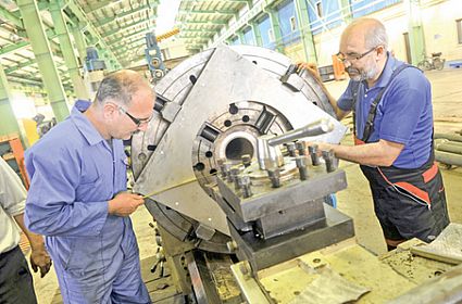 خطر ترک 50 درصدی بازار کار خطر ترک 50 درصدی بازار کار