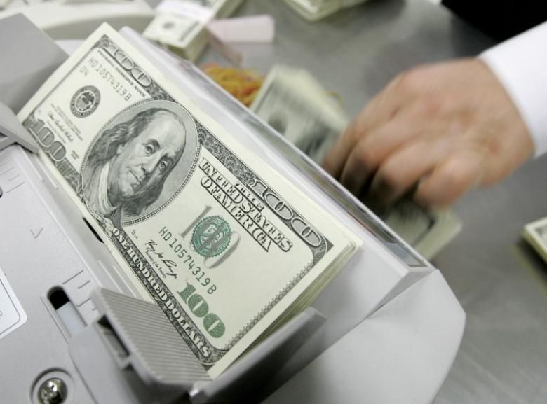 صعود خفیف دلار در بازار جهانی صعود خفیف دلار در بازار جهانی