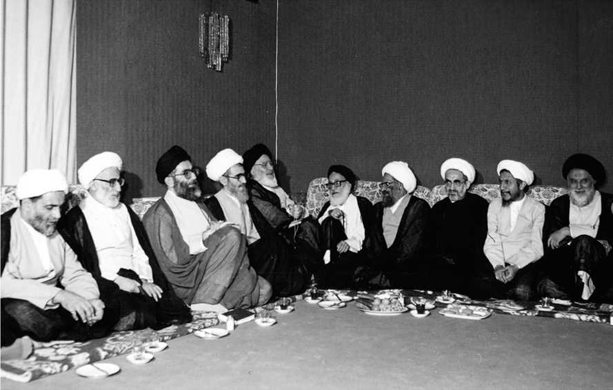 صانعی و اردبیلی و ناطق در کنار رهبرانقلاب +عکس