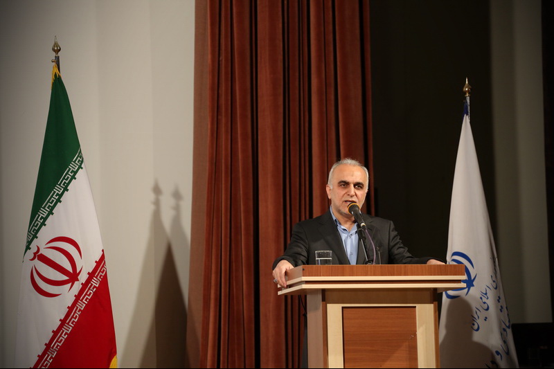 ۷۰۰۰هزار میلیارد تومان دارایى ثبت شده براى دولت داریم/ واگذارى یک بانک و دو شرکت دولتى به بخش خصوصی؛ به زودی ۷۰۰۰هزار میلیارد تومان دارایى ثبت شده براى دولت داریم/ واگذارى یک بانک و دو شرکت دولتى به بخش خصوصی؛ به زودی