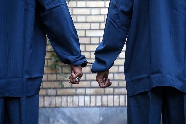 سرقت مسلحانه به بهانه فروش سکههای قدیمی +عکس سرقت مسلحانه به بهانه فروش سکههای قدیمی +عکس