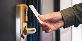 قیمت اتاق هتل ۳ستاره ایرانی اندازه همبرگر اروپایی!؟ قیمت اتاق هتل ۳ستاره ایرانی اندازه همبرگر اروپایی!؟