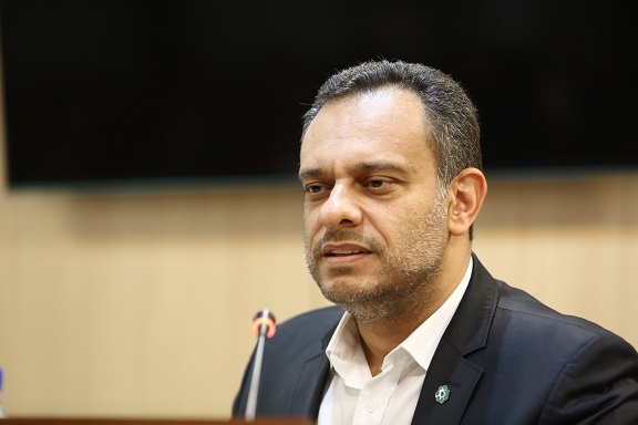 تلاش برای افزایش سرمایه بانک توسعه تعاون از برنامه جدی این بانک محسوب میگردد تلاش برای افزایش سرمایه بانک توسعه تعاون از برنامه جدی این بانک محسوب میگردد