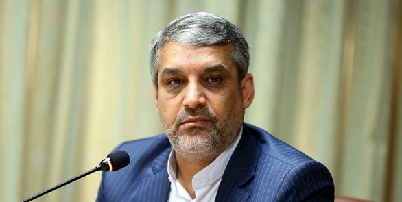 معلمان مدارس غیردولتی باید تحت پوشش بیمه تامین اجتماعی قرار بگیرند معلمان مدارس غیردولتی باید تحت پوشش بیمه تامین اجتماعی قرار بگیرند