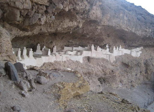 مردگان خوابیده در ارتفاع +تصاویر