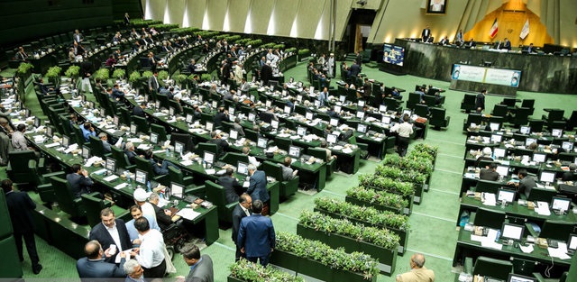تشکیل کارگروهی برای اصلاح قانون منع بهکارگیری بازنشستگان تشکیل کارگروهی برای اصلاح قانون منع بهکارگیری بازنشستگان