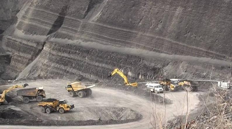 درآمدهای معدنی باید صرف معادن شود درآمدهای معدنی باید صرف معادن شود