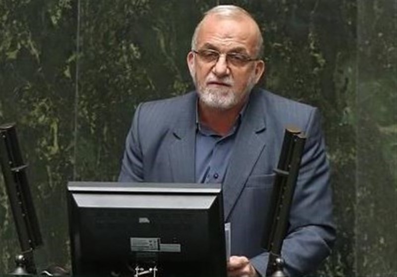 «همتی» قول داد، مشکلات ارزی تولیدکنندگان را رفع کند «همتی» قول داد، مشکلات ارزی تولیدکنندگان را رفع کند