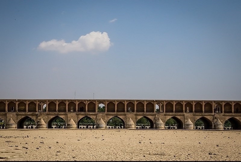 دستور رئیسجمهور برای تشکیل ستاد احیای زایندهرود +سند دستور رئیسجمهور برای تشکیل ستاد احیای زایندهرود +سند