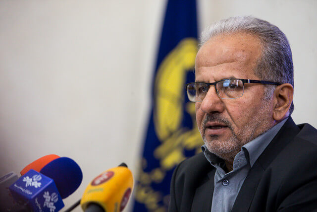بانکها مکلف به استعلام آنلاین احراز هویت افراد شدند بانکها مکلف به استعلام آنلاین احراز هویت افراد شدند