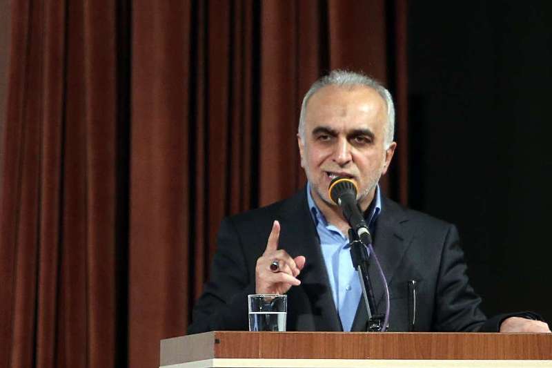 ۳شرط وزیر اقتصاد برای واگذاری اموال مازاد بانکها/ اموال بانکها مطابق با واقعیات قیمتگذاری شوند ۳شرط وزیر اقتصاد برای واگذاری اموال مازاد بانکها/ اموال بانکها مطابق با واقعیات قیمتگذاری شوند