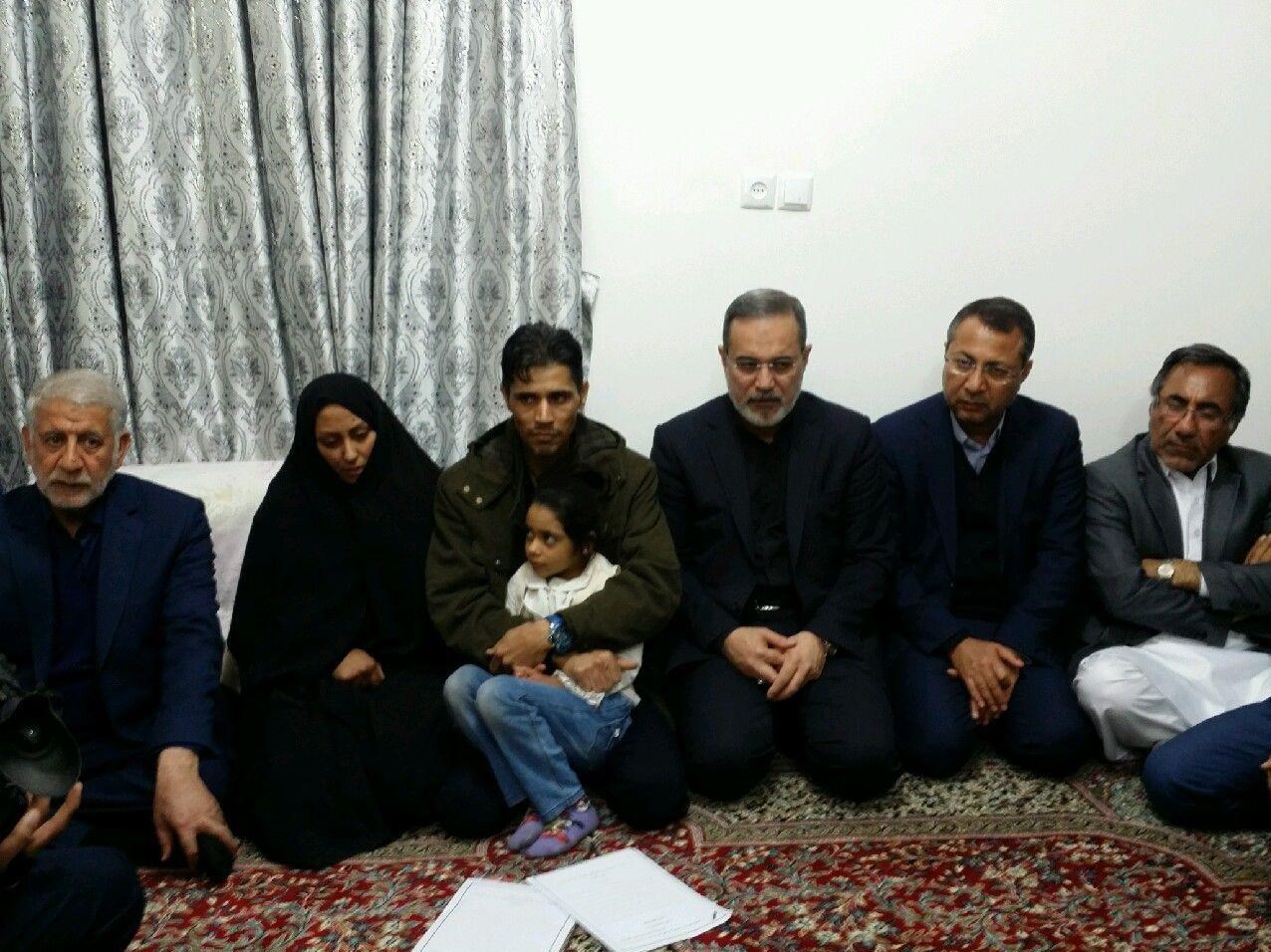 گلایه تند خانواده دانش آموز جان باخته زاهدانی گلایه تند خانواده دانش آموز جان باخته زاهدانی