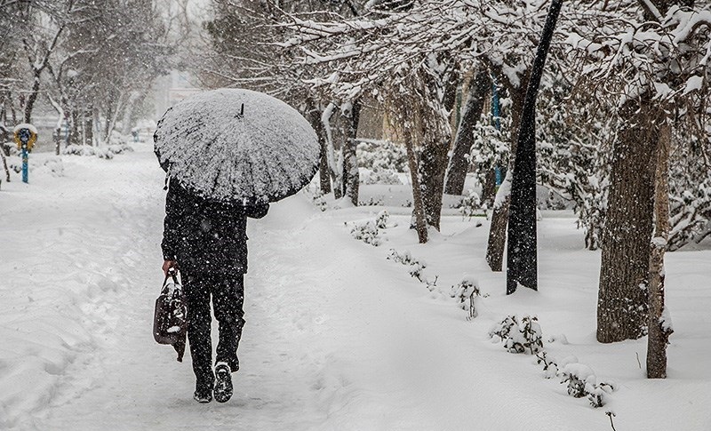ارتفاع برف در کوهرنگ به ۷۰سانتی متر رسید ارتفاع برف در کوهرنگ به ۷۰سانتی متر رسید