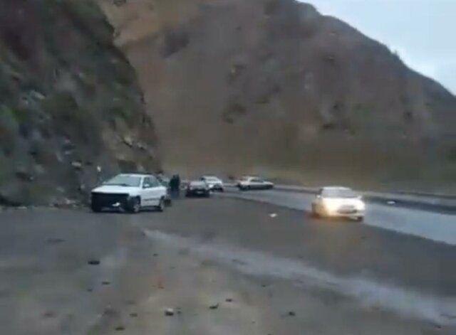 محور ایلام کرمانشاه مسدود شد محور ایلام کرمانشاه مسدود شد