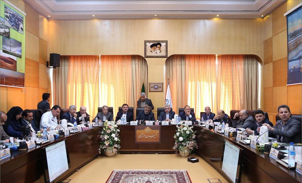 گفتوشنودهای اردکانیان در کمیسیون انرژی/ وزیر نیرو، مقصران را معرفی کند گفتوشنودهای اردکانیان در کمیسیون انرژی/ وزیر نیرو، مقصران را معرفی کند