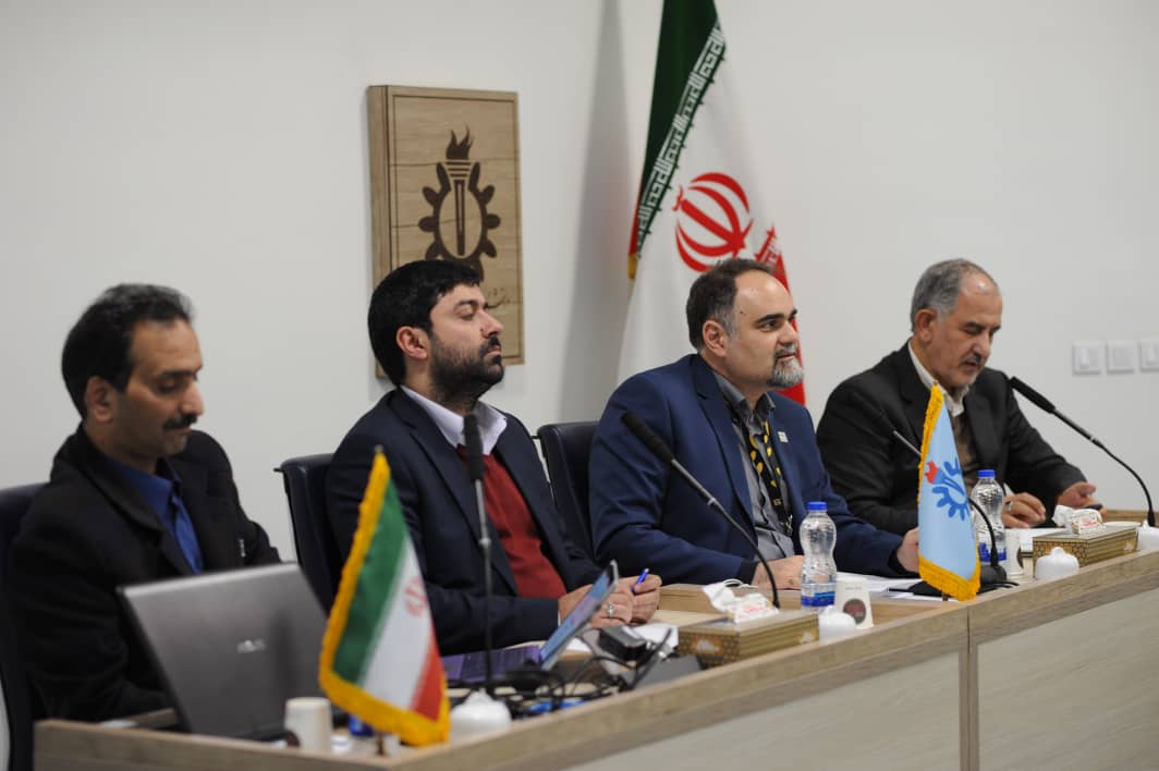 بیست و پنجمین کنفرانس بینالمللی کامپیوتر با حمایت ایرانسل برگزار شد بیست و پنجمین کنفرانس بینالمللی کامپیوتر با حمایت ایرانسل برگزار شد