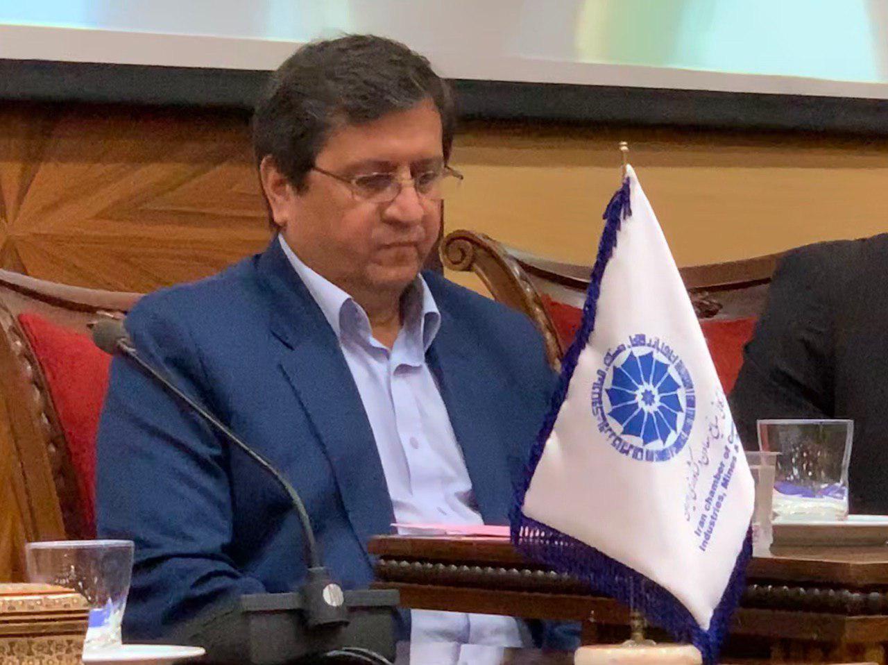 همتی، شهادت سردار قاسم سلیمانی را تسلیت گفت همتی، شهادت سردار قاسم سلیمانی را تسلیت گفت