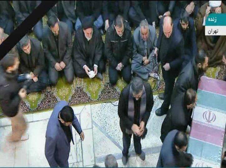ورود پیکر شهدای مقاومت به دانشگاه تهران +عکس