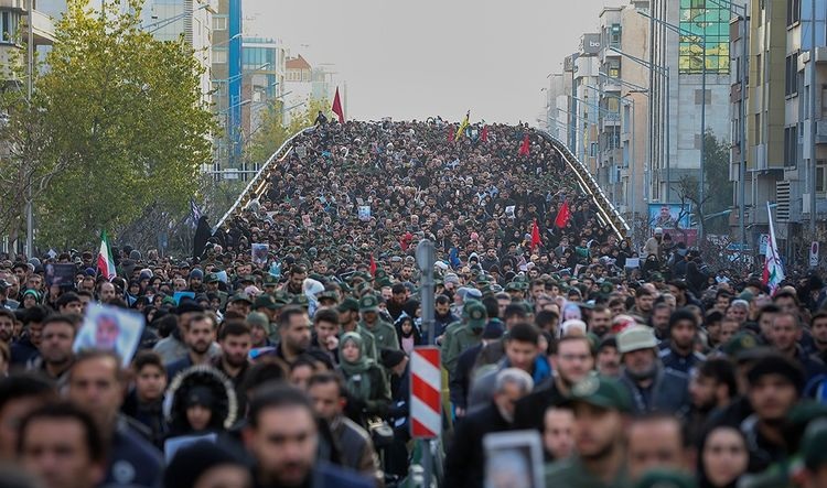 «حناچی»در مراسم تشییع پیکر سردار شهید سلیمانی حضور یافت «حناچی»در مراسم تشییع پیکر سردار شهید سلیمانی حضور یافت