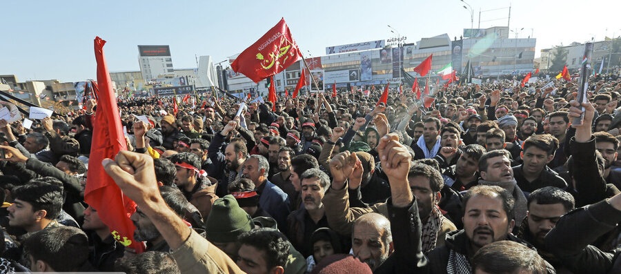 احتمال برگزاری مراسم خاکسپاری سردار سلیمانی تا ۲یا۳ساعت دیگر