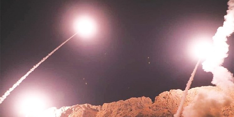 شلیک موشکهای سپاه به سوی پایگاه هوایی عینالاسد کماکان ادامه دارد شلیک موشکهای سپاه به سوی پایگاه هوایی عینالاسد کماکان ادامه دارد