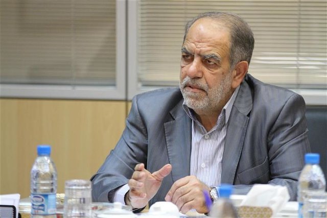 ترکان: برخی نمایندگان در مجلس تجارت و دلالی میکردند ترکان: برخی نمایندگان در مجلس تجارت و دلالی میکردند