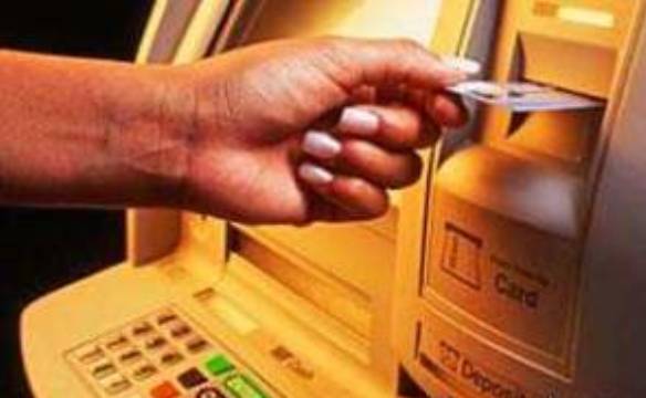 کلاهبرداری با کارت بانکی فامیل کلاهبرداری با کارت بانکی فامیل
