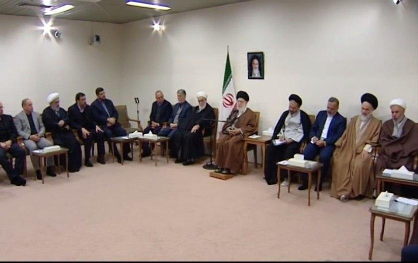 رهبر معظم انقلاب: ایستادگی ایران مقابل آمریکا حقیقتی جذاب برای دنیاست/ باید از این جاذبه برای نشر حقایق اسلام و ملت ایران استفاده کرد رهبر معظم انقلاب: ایستادگی ایران مقابل آمریکا حقیقتی جذاب برای دنیاست/ باید از این جاذبه برای نشر حقایق اسلام و ملت ایران استفاده کرد