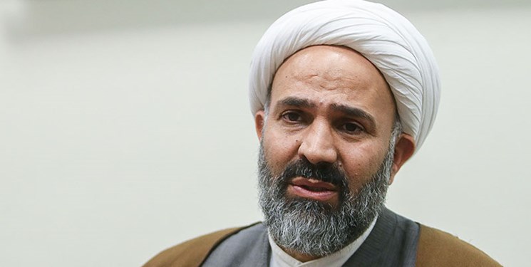 کسری بودجه حداقل 100هزار میلیارد تومانی در سال آینده قطعی است کسری بودجه حداقل 100هزار میلیارد تومانی در سال آینده قطعی است