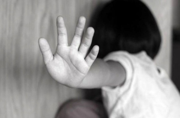 جزییات تجاوز جنسی وحشیانه به دختر دوساله جزییات تجاوز جنسی وحشیانه به دختر دوساله