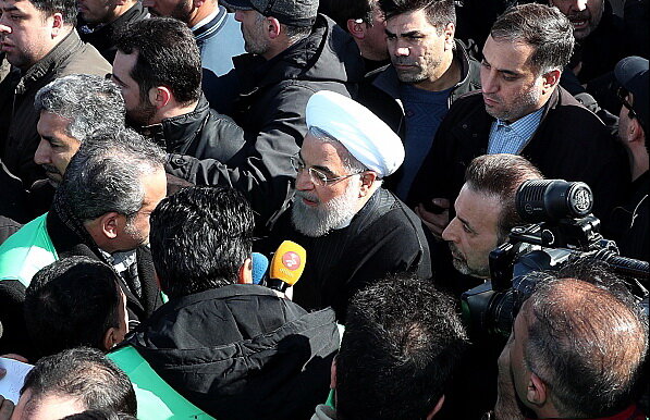 روحانی: برای مردم ایران هیچ روزی به بزرگی 22بهمن نیست روحانی: برای مردم ایران هیچ روزی به بزرگی 22بهمن نیست