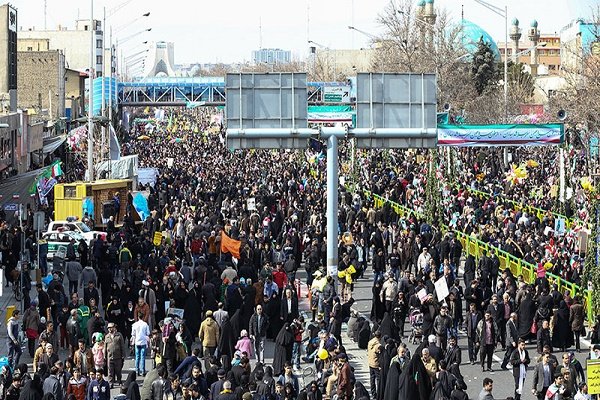 فرانسه: راهپیمایی ۲۲بهمن، نمایش اتحاد ایرانیها در برابر آمریکا بود فرانسه: راهپیمایی ۲۲بهمن، نمایش اتحاد ایرانیها در برابر آمریکا بود