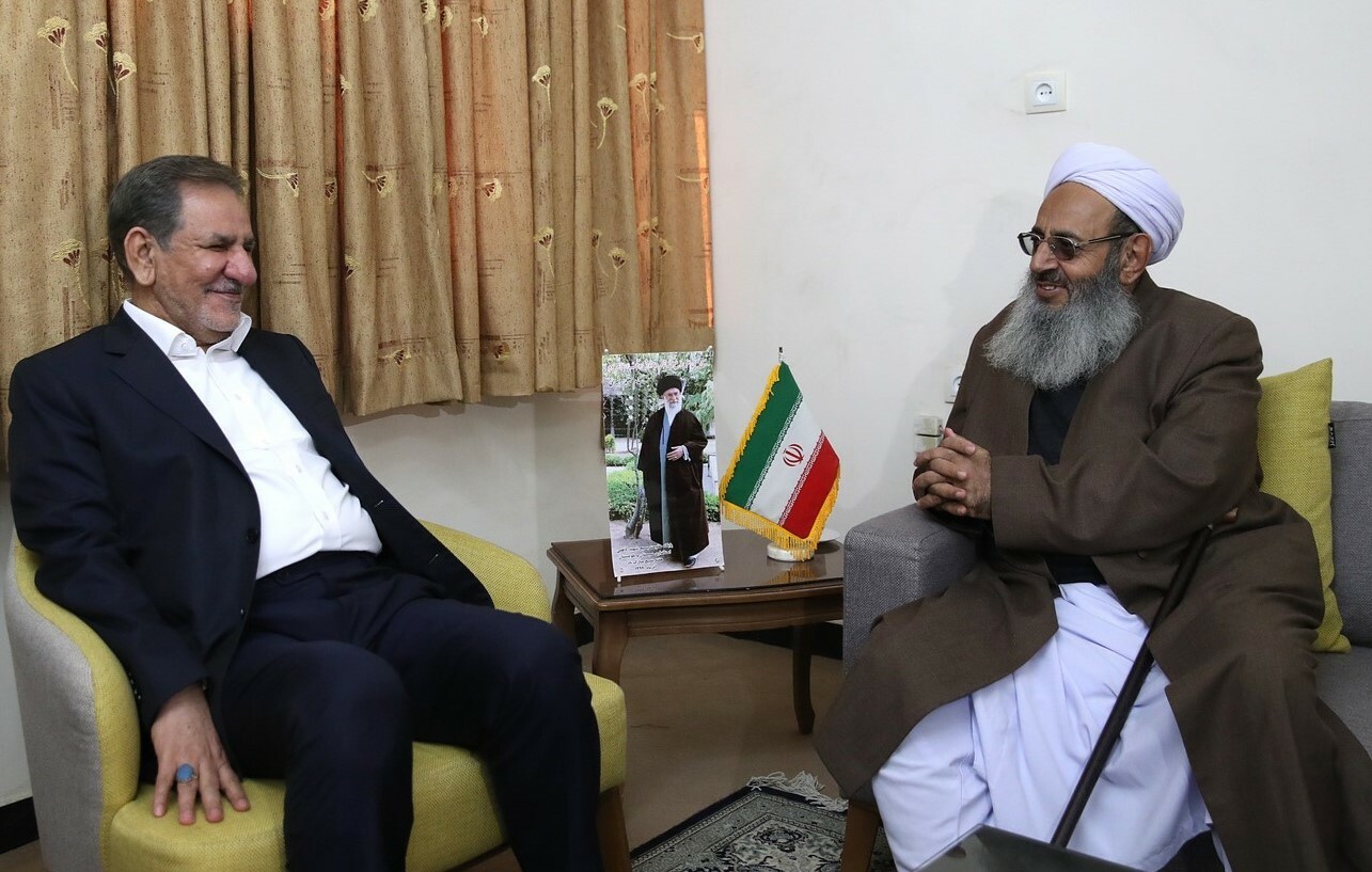 دیدار امام جمعه اهل سنت شهر زاهدان با جهانگیری دیدار امام جمعه اهل سنت شهر زاهدان با جهانگیری