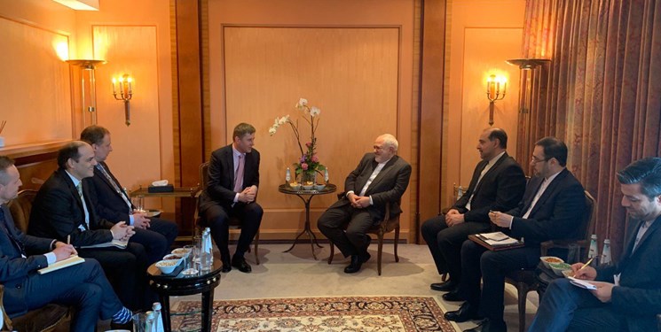 دیدار و گفتگوی ظریف با وزیر خارجه چک در مونیخ دیدار و گفتگوی ظریف با وزیر خارجه چک در مونیخ