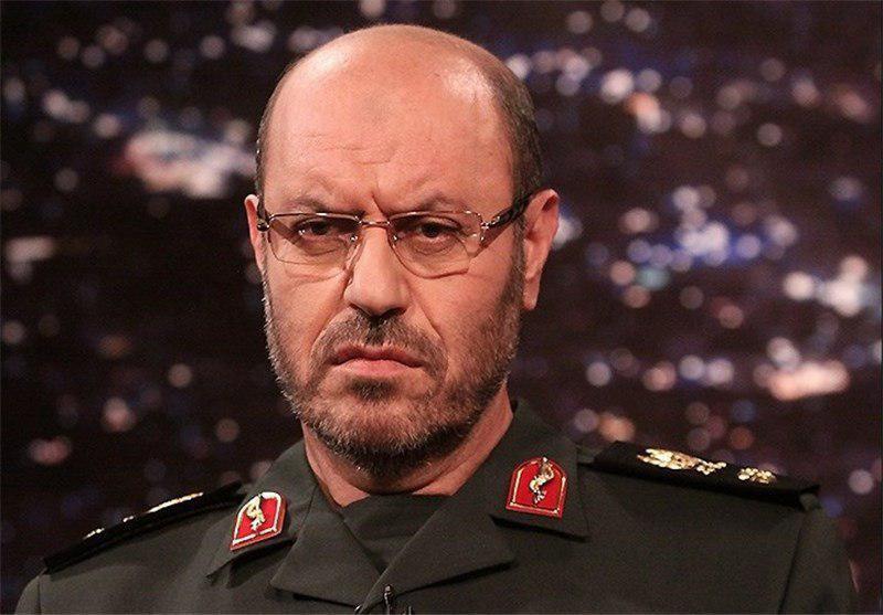 سردار دهقان: به روسها گفتیم فرمانده میدان قاسم سلیمانی است سردار دهقان: به روسها گفتیم فرمانده میدان قاسم سلیمانی است