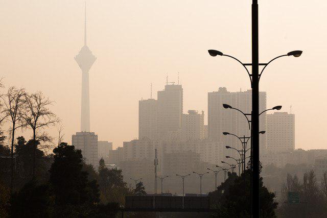 کیفیت هوای تهران همچنان برای گروههای حساس ناسالم است کیفیت هوای تهران همچنان برای گروههای حساس ناسالم است