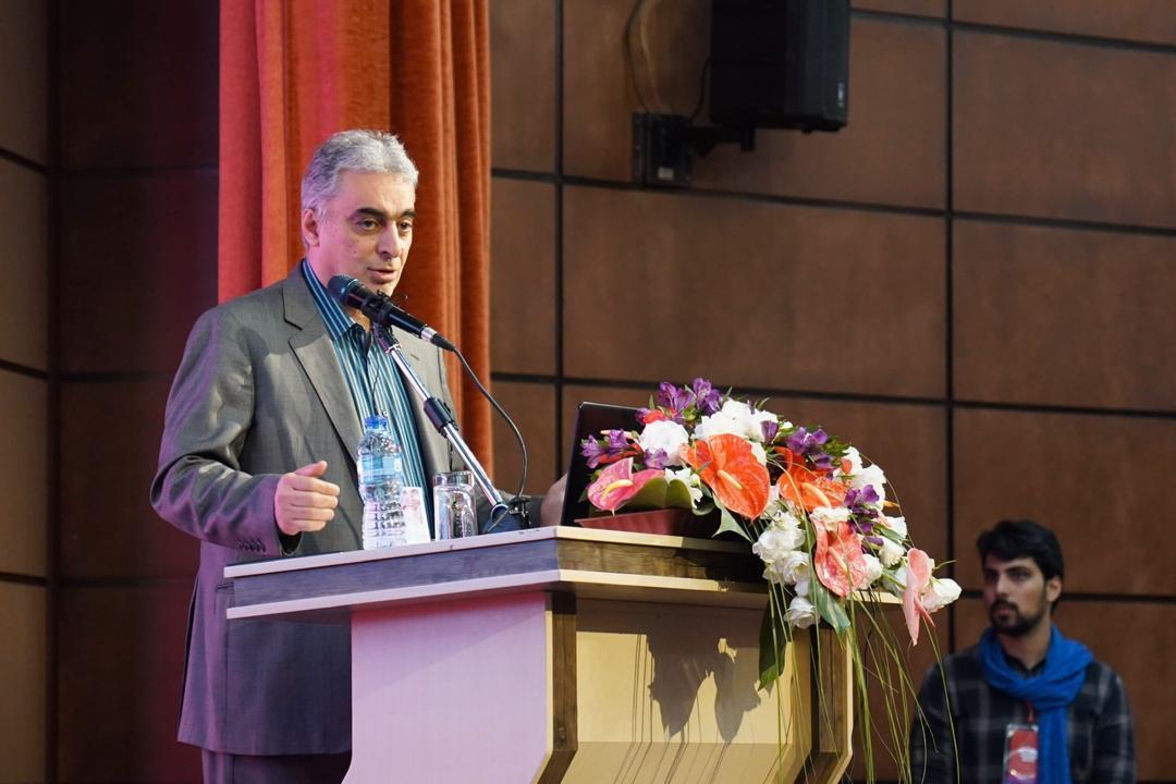 «فملی» در آستانه ثبت فروش 20 هزار میلیارد تومانی در سال «فملی» در آستانه ثبت فروش 20 هزار میلیارد تومانی در سال