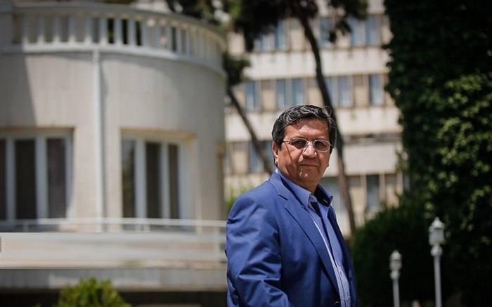 همتی: آمار متغیرهای پولی و بانکی منتشر میشود همتی: آمار متغیرهای پولی و بانکی منتشر میشود