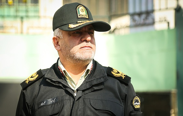 کشف یک میلیون دستکش یک بار مصرف در تهران کشف یک میلیون دستکش یک بار مصرف در تهران