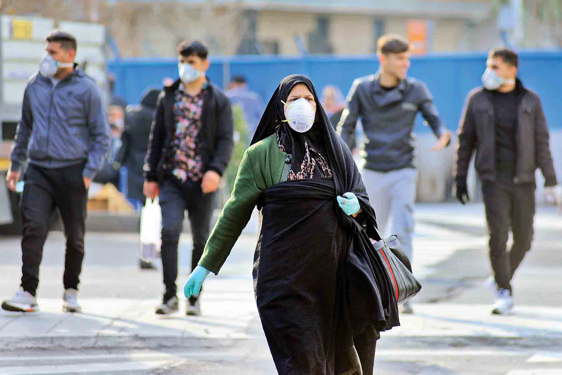 زندگیهای ماسک زده! زندگیهای ماسک زده!