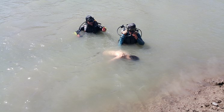 سقوط خودرو در کانال آب جان ۵نفر را گرفت