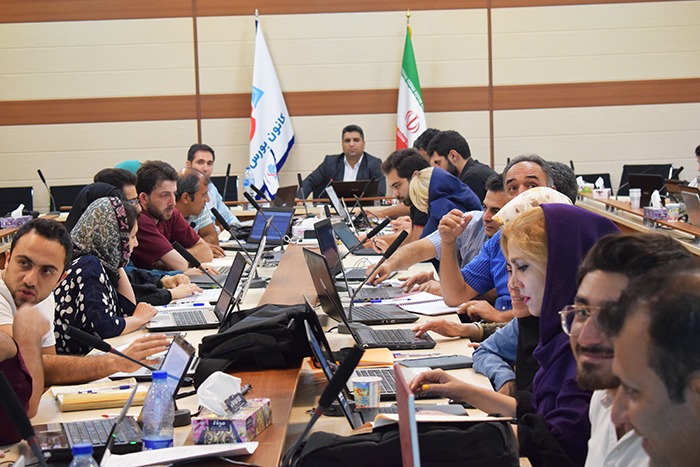 بهترین فیلم آموزش بورس یا پکیج آموزش بورس را از کجا تهیه کنیم؟ بهترین فیلم آموزش بورس یا پکیج آموزش بورس را از کجا تهیه کنیم؟