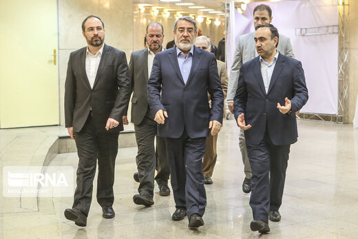 وزیر کشور: امروز را تبدیل به جشن مقاومت میکنیم وزیر کشور: امروز را تبدیل به جشن مقاومت میکنیم