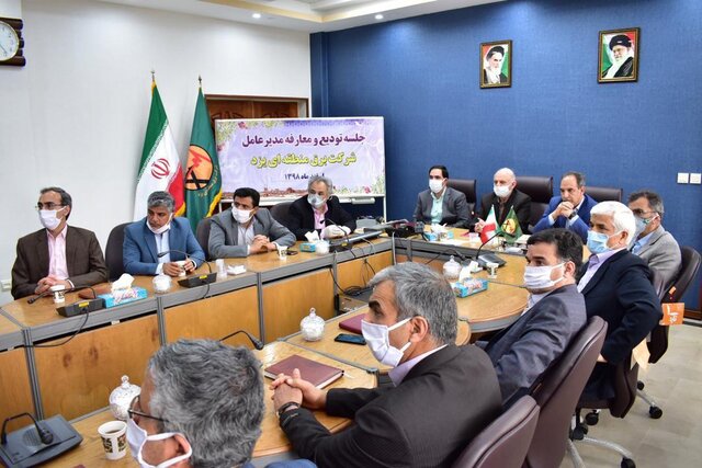 مدیر عامل جدید برق منطقهای یزد معرفی شد مدیر عامل جدید برق منطقهای یزد معرفی شد