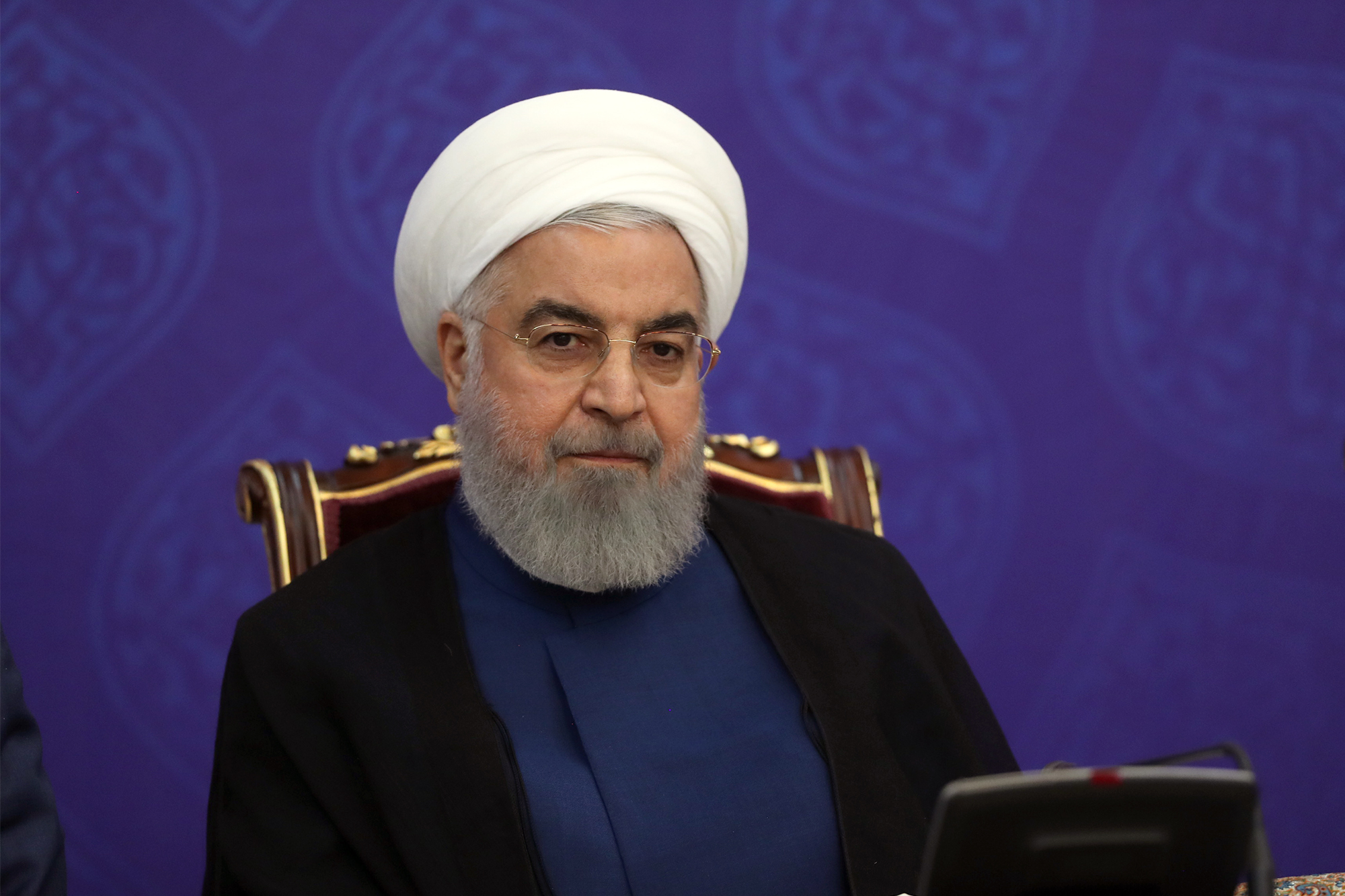 روحانی: کرونا را شکست خواهیم داد/ موافقت با تمام محدودیتها و تعطیلی پیشنهادی ستاد مدیریت کرونا روحانی: کرونا را شکست خواهیم داد/ موافقت با تمام محدودیتها و تعطیلی پیشنهادی ستاد مدیریت کرونا