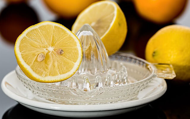 ۷ نوشیدنی برای پاکسازی کلیهها به طور طبیعی ۷ نوشیدنی برای پاکسازی کلیهها به طور طبیعی