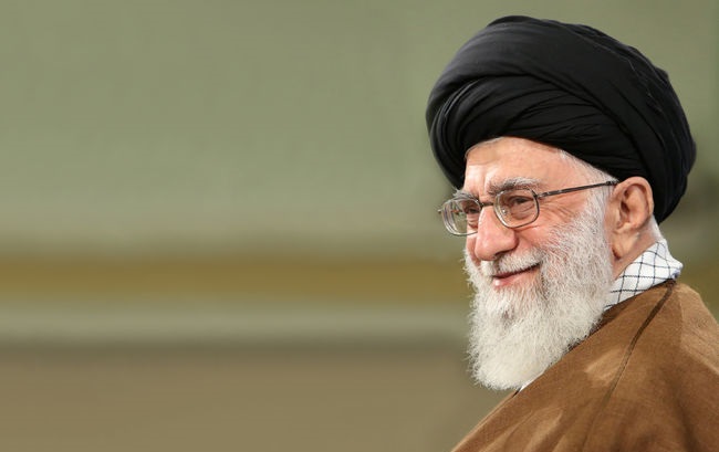 کمک ۴میلیارد ریالی رهبر انقلاب برای آزادی زندانیان نیازمند کمک ۴میلیارد ریالی رهبر انقلاب برای آزادی زندانیان نیازمند