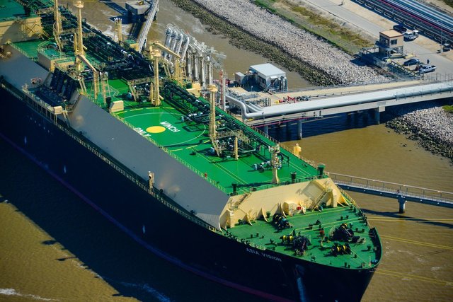 تعرفه واردات LNG آمریکا به چین افزایش یافت تعرفه واردات LNG آمریکا به چین افزایش یافت