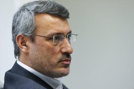 واکنش بعیدینژاد به هشدار انگلیس درباره سفر به ایران واکنش بعیدینژاد به هشدار انگلیس درباره سفر به ایران