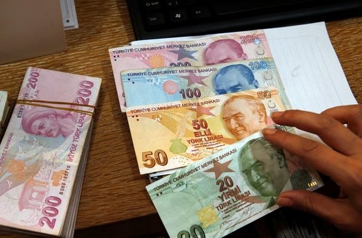 لیر ترکیه کماکان بیارزشتر میشود لیر ترکیه کماکان بیارزشتر میشود